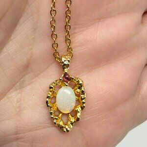 Vintage Van Doran Genuine Ruby & Opal Pendant Necklace Gold Tone Chain Jewelry